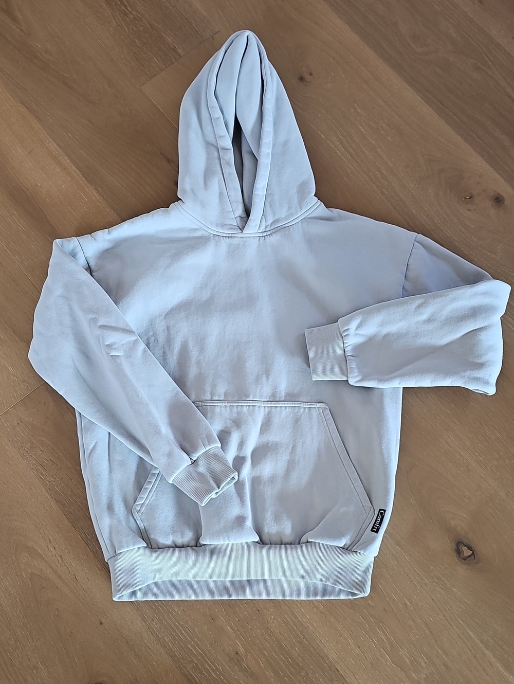 Comfrt Classic Hoodie Light Gray Size Medium Oversized Sweatshirt